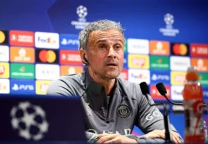 koleksi-3-gelar-ucl-luis-enrique-masuk-geng-pelatih-elit