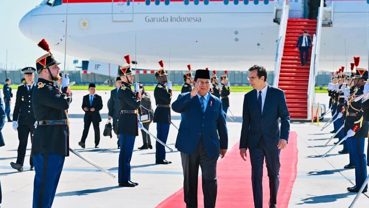 presiden-prabowo-salat-idul-adha-1447-h-di-paris